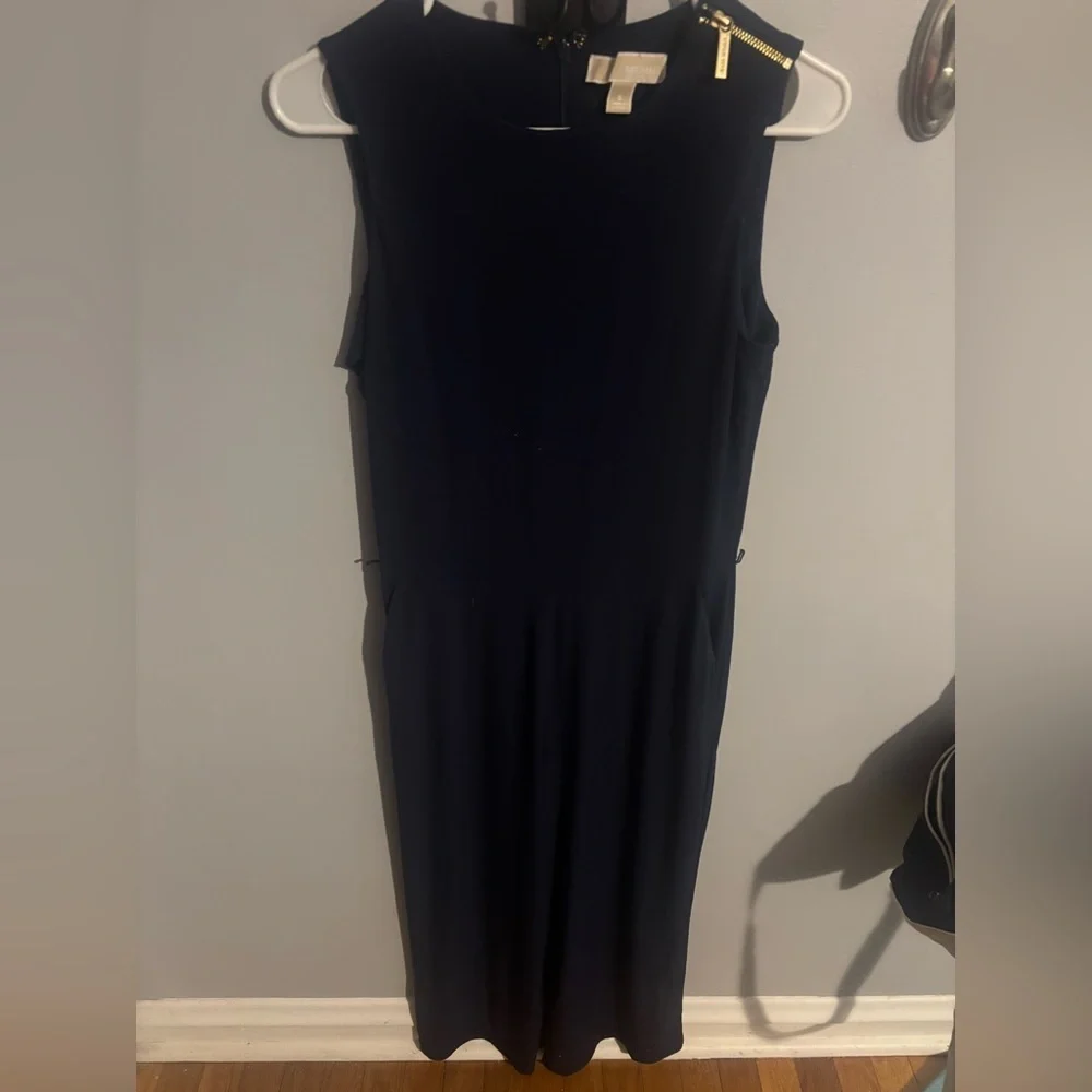 Michael Kors navy pants jumper size small so comfy